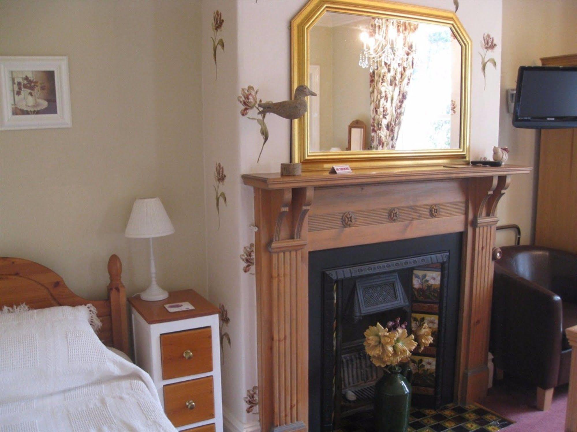 Glan Heulog Hotel Conwy Buitenkant foto
